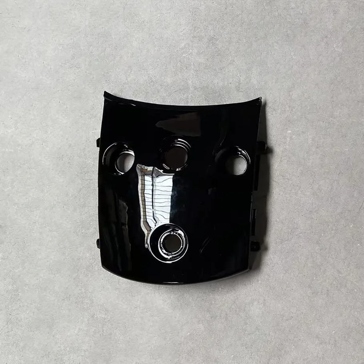 Rear Center Plastic